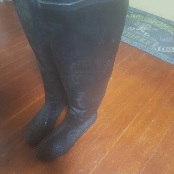 Henry Ferrera Black Over the Knee Boots - Picture 3 of 6